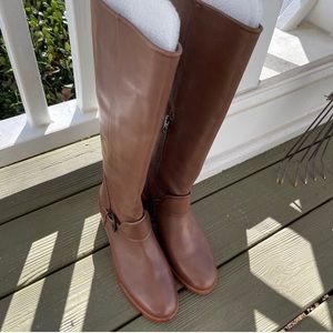 Coach  Soft Leather has a silver mark as seen in pictures,